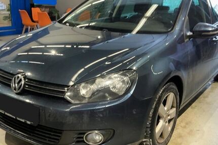 VW Golf 120.295 km 9.950 &euro; Neumünster 24539