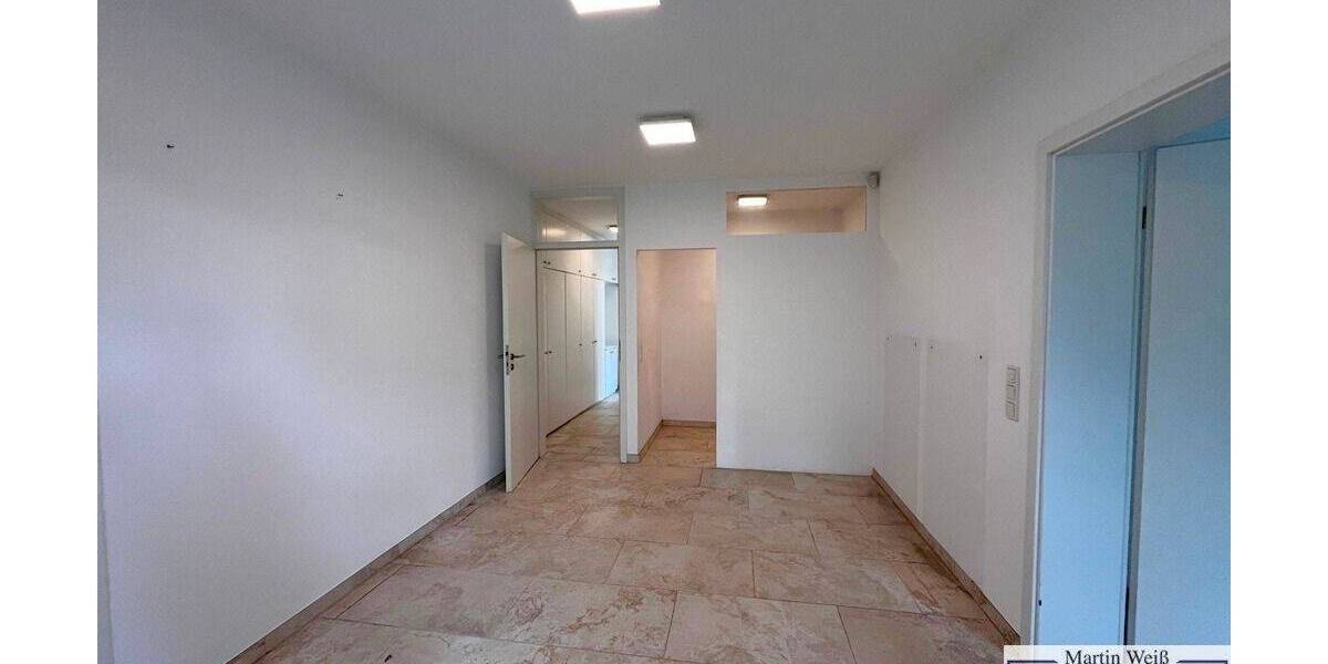 Bungalow Krailling - 5 Zimmer, 209 m&sup2;, 2.980&euro; | Angebot:26910533
