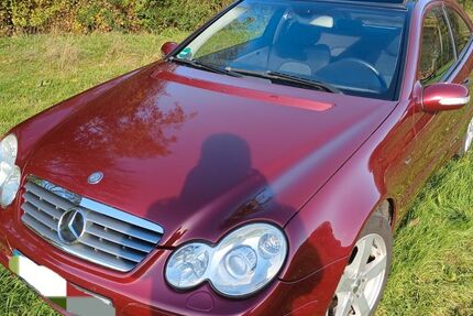 Mercedes-Benz C 180 104.000 km 3.000 &euro; Nister 57645