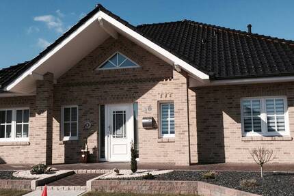 Ebenerdig wohnen - Komfort ohne Treppen Neubauplanung - Bungalow als Niedrigenergiehaus 4 zimmer