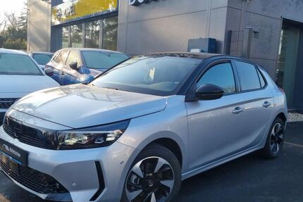 Opel Corsa 2.773 km 25.980 &euro; Potsdam 14480