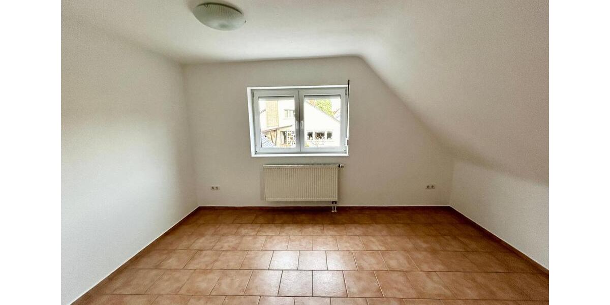 3,5-Zimmer Dachgeschosswohnung in Rheinstetten Silberstreifen 3.5 zimmer