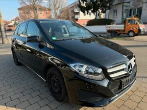 Mercedes-Benz B 180 CDI Automatik 1. Hand PDC SHZ 89.000 km 11.700 &euro; Neckarsulm 74172