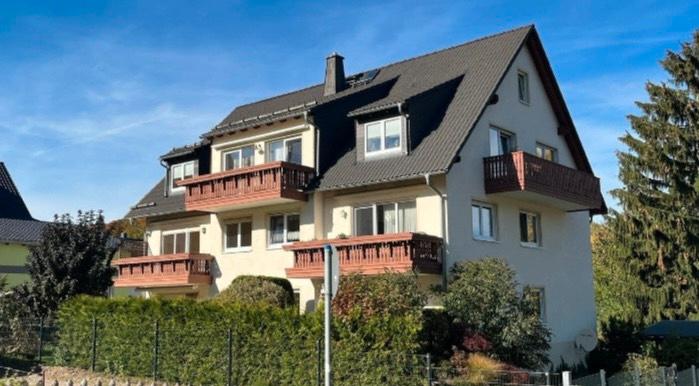 Etagenwohnung Oelsnitz (Erzgebirge) - 3 Zimmer, 70 m&sup2;, 104.980&euro; | Angebot:27432684