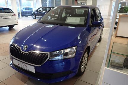 Skoda Fabia 58.000 km 9.990 &euro; Lübeck 23554