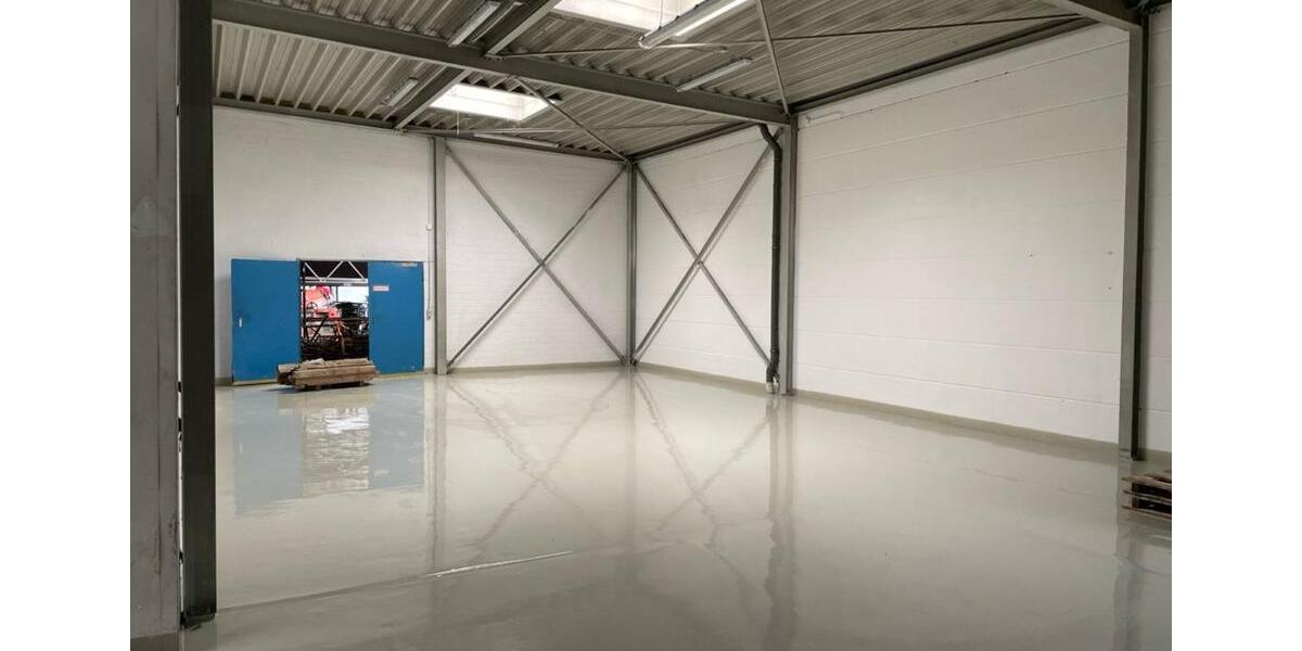 Lagerhalle, Lagerfläche, Halle, Lagerplatz zu vermieten 1.600 zimmer