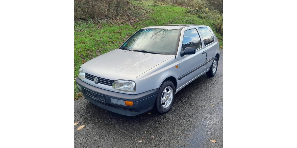 VW Golf III 82.000 km 2.490 &euro; Hardegsen 37181