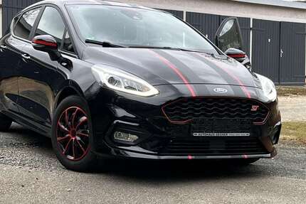 Ford Fiesta 26.461 km 12.999 &euro; Chemnitz 09130