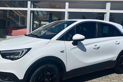 Opel Crossland (X) 62.260 km 11.600 &euro; Görlitz 02828