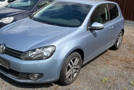 VW Golf 204.000 km 2.990 &euro; Cölpin 17094