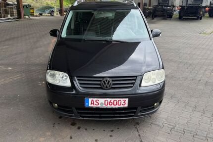 VW Touran 360.000 km 1.690 &euro; Sulzbach-Rosenberg 92237