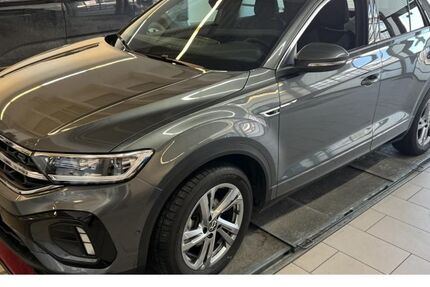 VW T-Roc 41.289 km 22.220 &euro; Aachen 52078