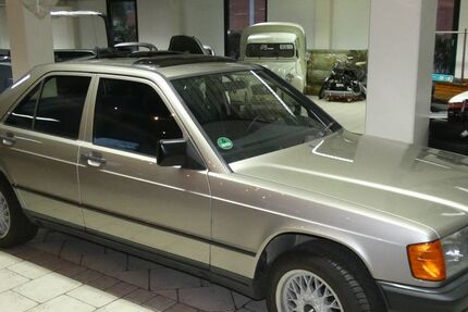 Mercedes-Benz 190 49.000 km 8.500 &euro; Herrsching 82211