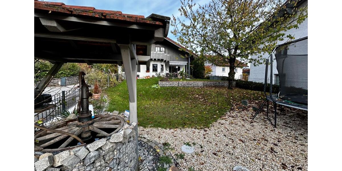 Einfamilienhaus Hauzenberg - 7 Zimmer, 240 m&sup2;, 565.000&euro; | Angebot:26044925