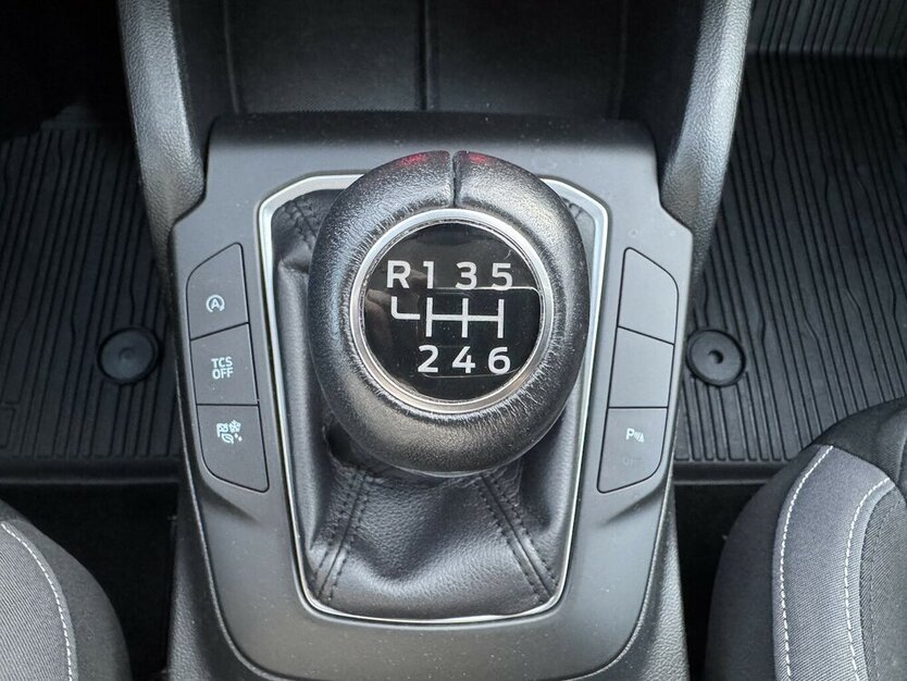 Ford Focus EcoBlue.Nav.Temp.SHZ.Serv-Neu.EU6 GARANTIE.1 35.000 km 15.500 € Erftstadt 50374