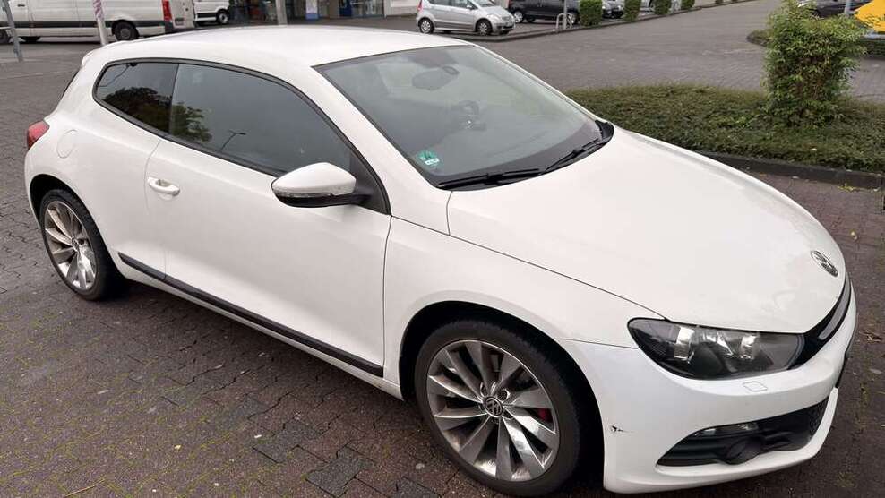 VW Scirocco 173.000 km 5.000 € Köln 50859