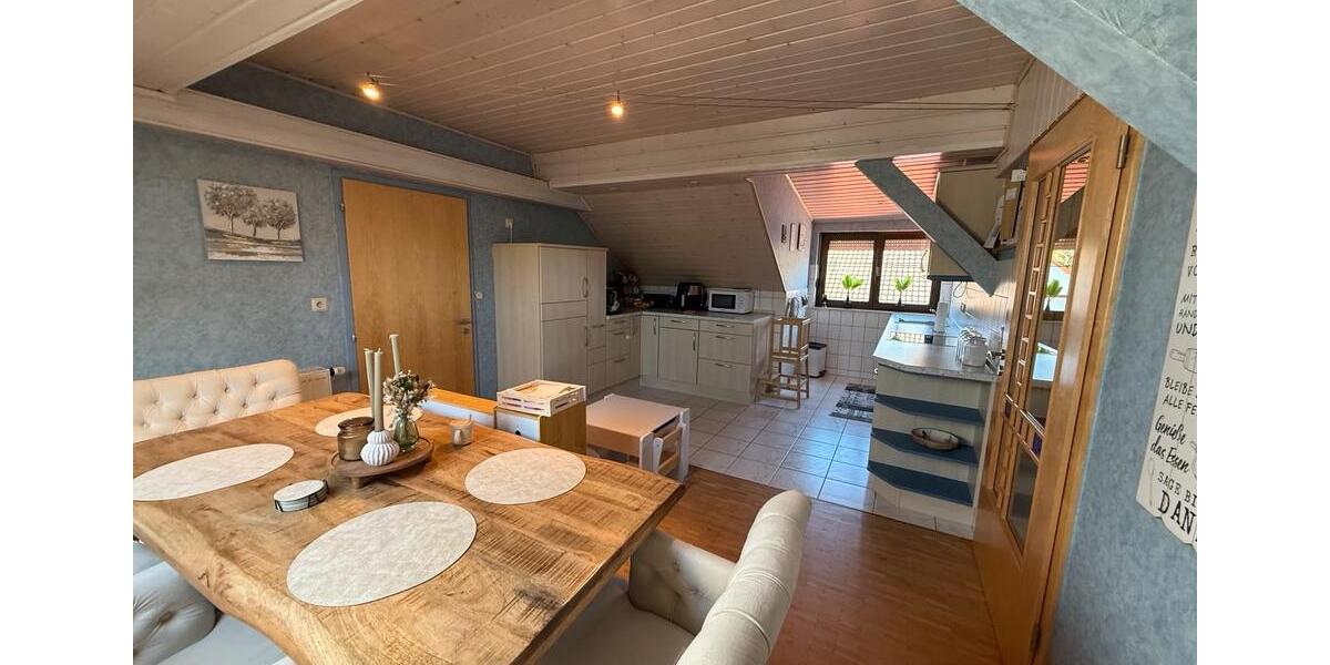 Dachgeschoßwohnung Lauda-Königshofen Königshofen - 2.5 Zimmer, 80 m&sup2;, 850&euro; | Angebot:26330008