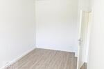 ***EINZIEHEN & WOHLFÜHLEN*** Helle, schicke 3-RaumWohnung mit Tageslichtbad und Wanne zu vermieten