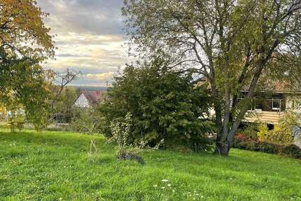 Grundstück zu verkaufen in Cadolzburg 590.000 € 908 m² zimmer