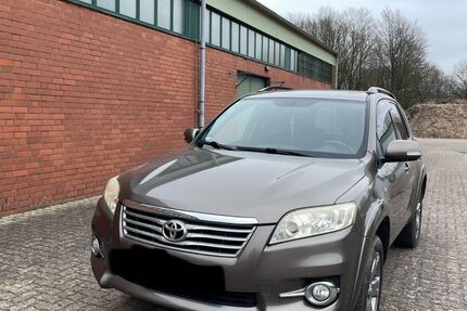 Toyota RAV 4 223.000 km 8.200 &euro; Heide 25746