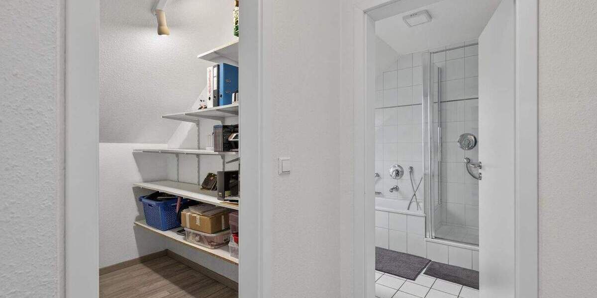 Etagenwohnung Karlsruhe / Grünwinkel Grünwinkel - 2 Zimmer, 69 m&sup2;, 294.000&euro; | Angebot:25107339