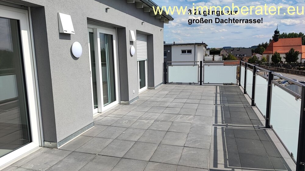 Repräsentative Penthouse-Whg 2-Zimmer - WFL 87 m² auch als Büro nutzbar TG-Stellplatz vorhanden Energiesparhaus . - Einfamilienhaus Kemnath | Angebot:24548861