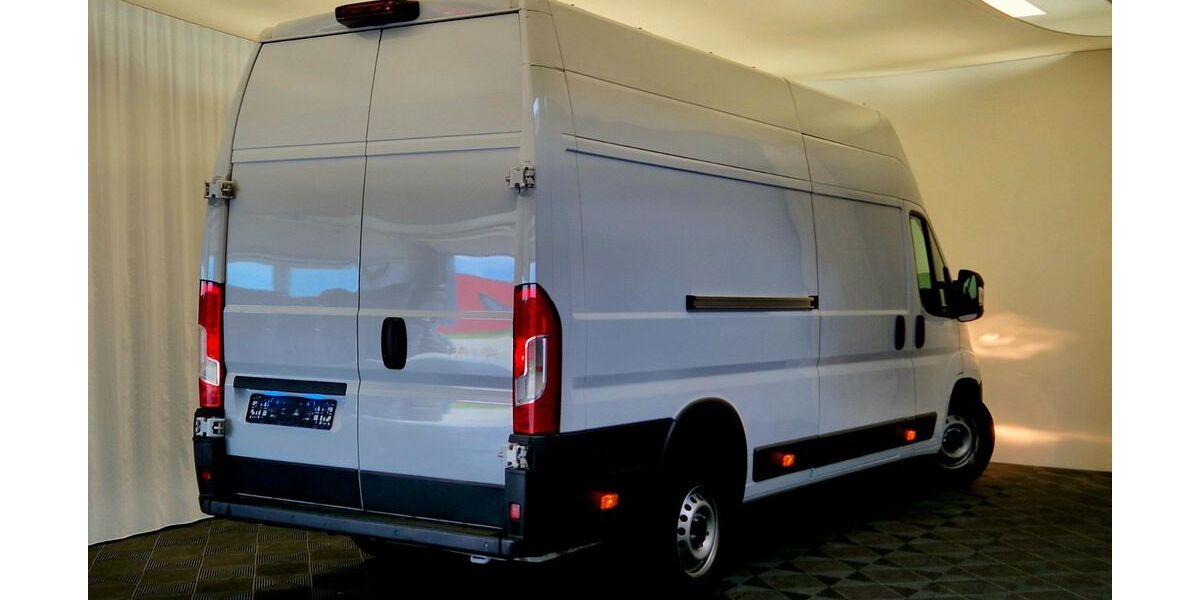 Peugeot Boxer 50.000 km 24.900 &euro; Bad Lippspringe 33175
