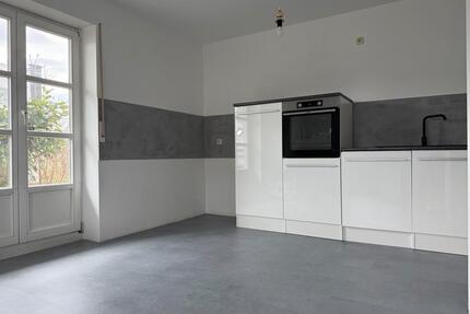 Kleine Wohnung mit Terrasse - frisch renoviert