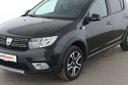 Dacia Sandero 27.953 km 15.230 &euro; Köln 50739