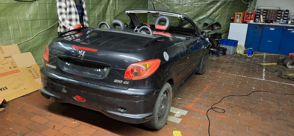 Peugeot 206 143.077 km 899 &euro; Köln 50996