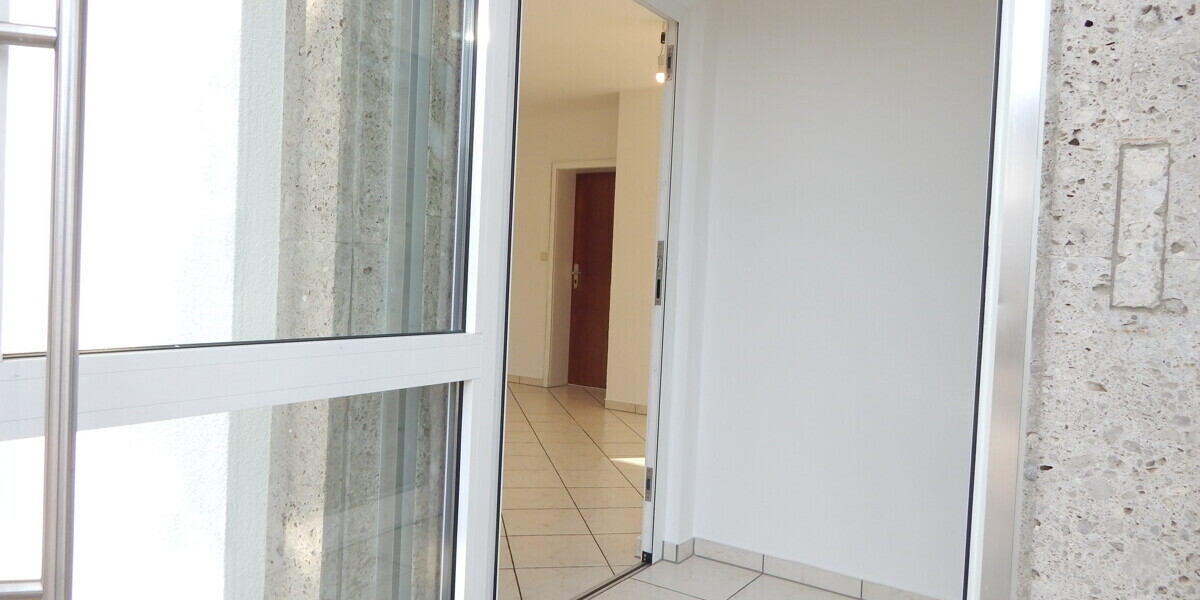 Attraktive Büro- & Ladenfläche in 83416 Saaldorf – 27 m², vergrößerbar auf 66 m² - frei ab sofort. - Gewerbeobjekt Saaldorf-Surheim Saaldorf-Surheim | Angebot:26445348