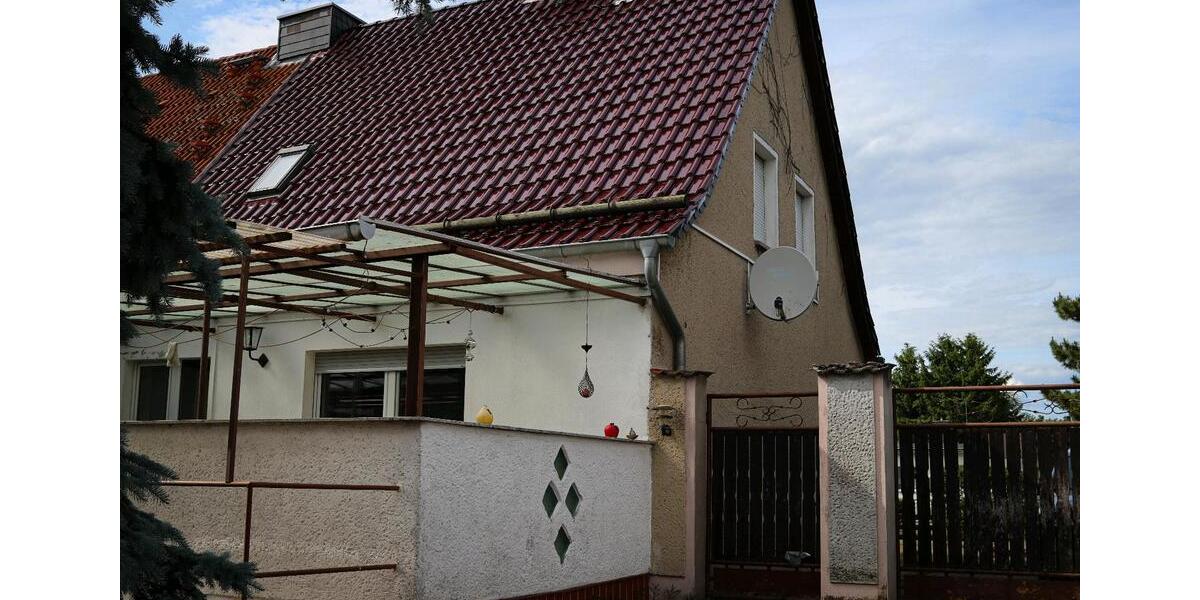 Doppelhaushälfte Gommern Ladeburg - 3 Zimmer, 112 m&sup2;, 125.000&euro; | Angebot:26824050