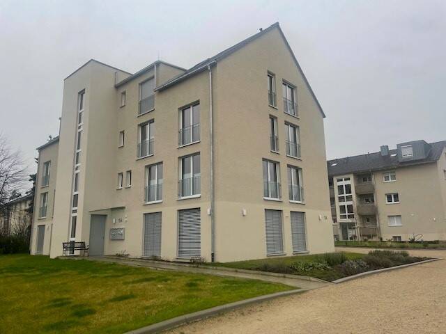 Gewerbeobjekt Gengenbach - 1 Zimmer, 80 m&sup2;, 960&euro; | Angebot:26273105
