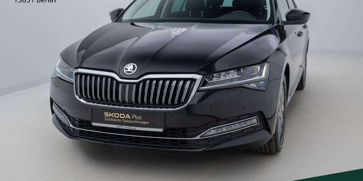Skoda Superb 54.196 km 32.675 &euro; Berlin 13088