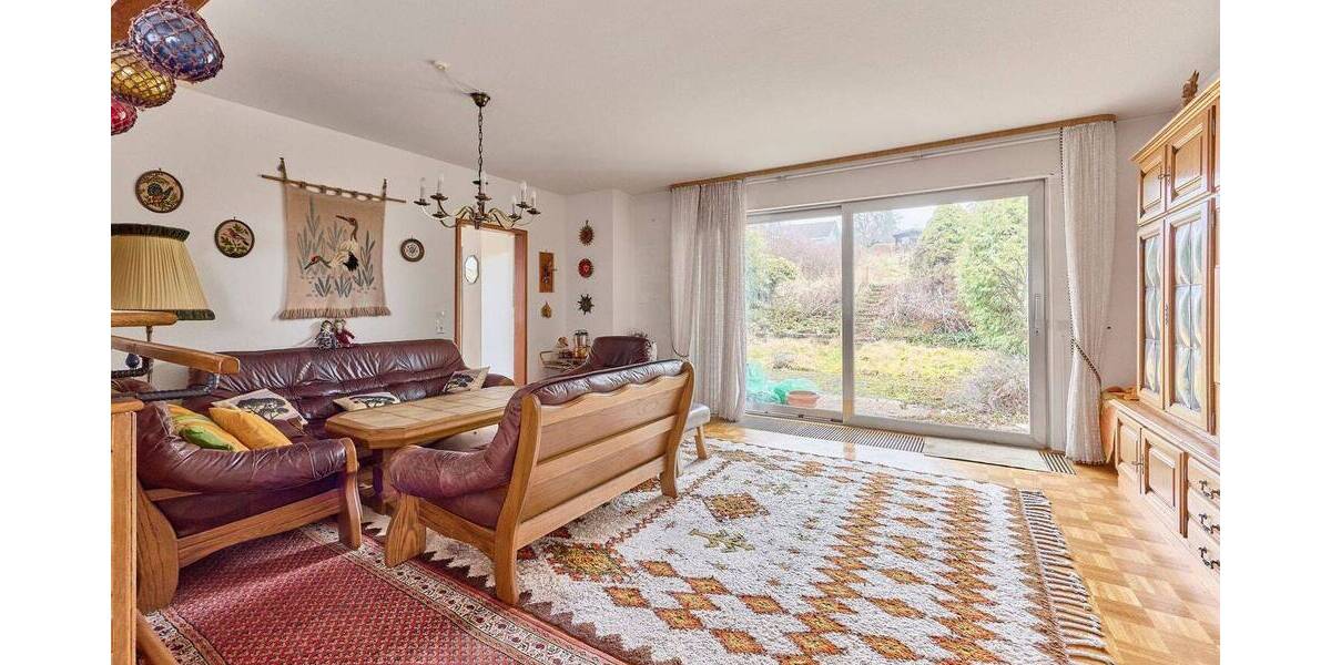 Einfamilienhaus Zweibrücken - 6 Zimmer, 147 m&sup2;, 245.000&euro; | Angebot:25737872