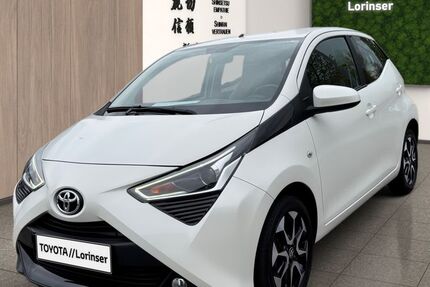 Toyota Aygo (X) 42.836 km 11.990 &euro; Backnang 71522