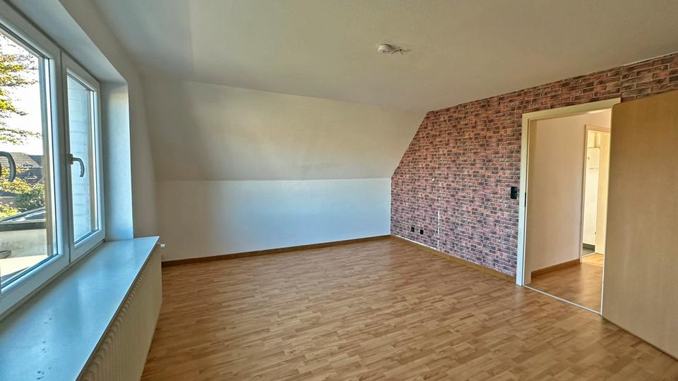 Dachgeschoßwohnung Wiesmoor - 3 Zimmer, 70 m&sup2;, 550&euro; | Angebot:26444287