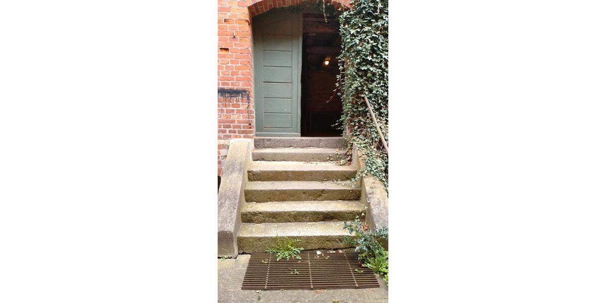 Gewerbeobjekt Eutin - 300&euro; | Angebot:26261800