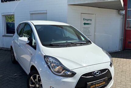 Hyundai ix20 68.523 km 11.480 &euro; Bad Segeberg 23795