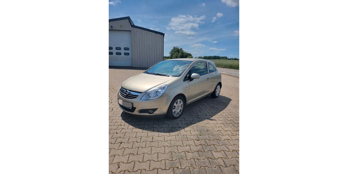 Opel Corsa 51.100 km 3.000 &euro; Priestewitz 01561