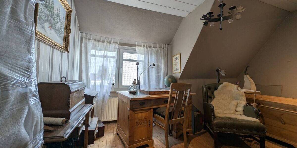Etagenwohnung Lachendorf - 6 Zimmer, 140 m&sup2;, 209.000&euro; | Angebot:26796208