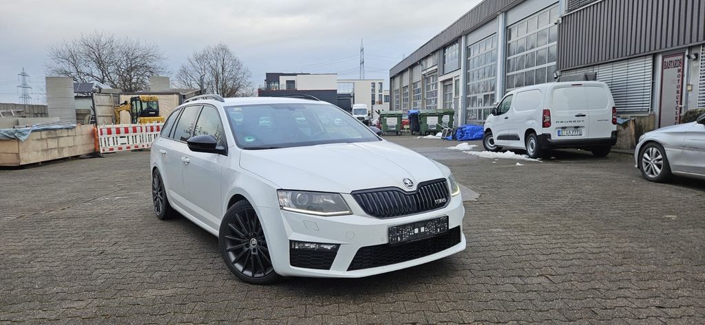 Skoda Octavia 95.822 km 14.900 &euro; Waiblingen Neustadt ( 15 km von Stuttgart ) 71336