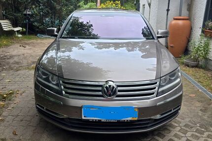 VW Phaeton 255.300 km 5.999 &euro; Oranienburg 16515