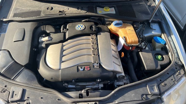 VW Passat 180.000 km 5.500 &euro; Chemnitz 09228