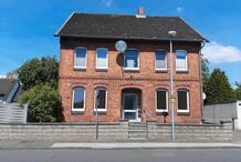 Geräumiges Haus mit Altbau-Charme in Ilsede - provisionsfrei