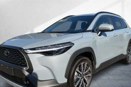Toyota Corolla Cross 15.057 km 35.980 € Stade 21680