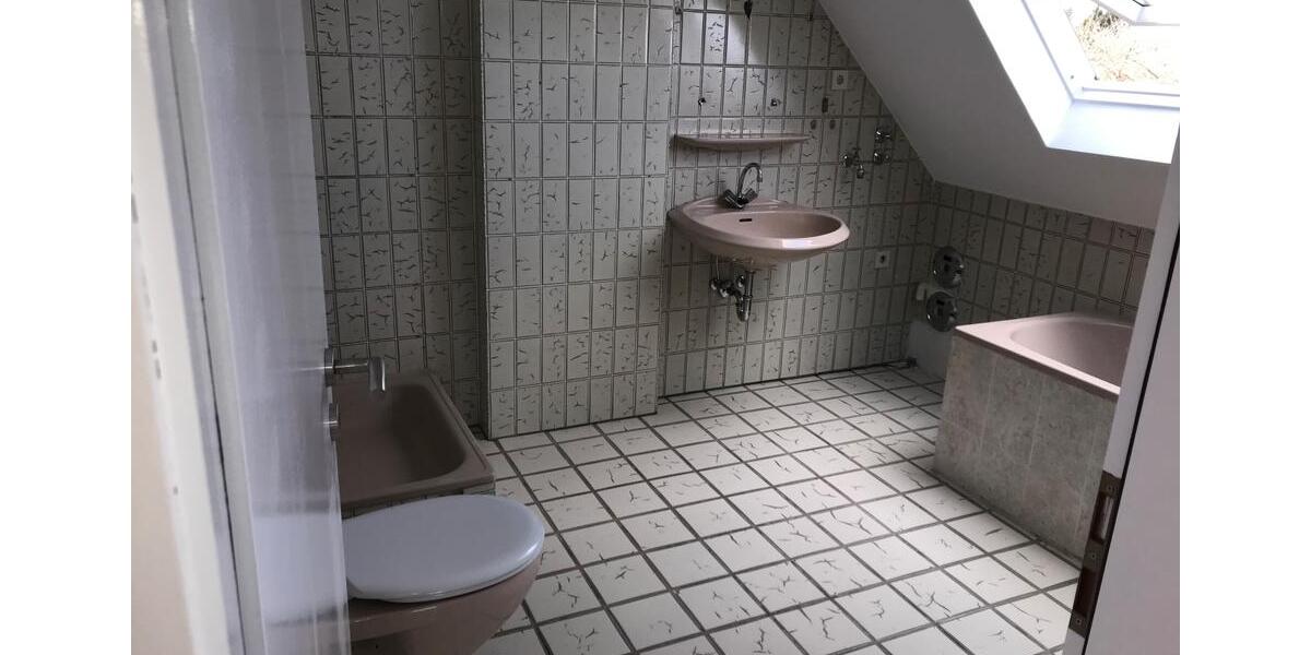 Dachgeschoßwohnung Dortmund Hörde - 1.5 Zimmer, 43 m&sup2;, 125.000&euro; | Angebot:26130282