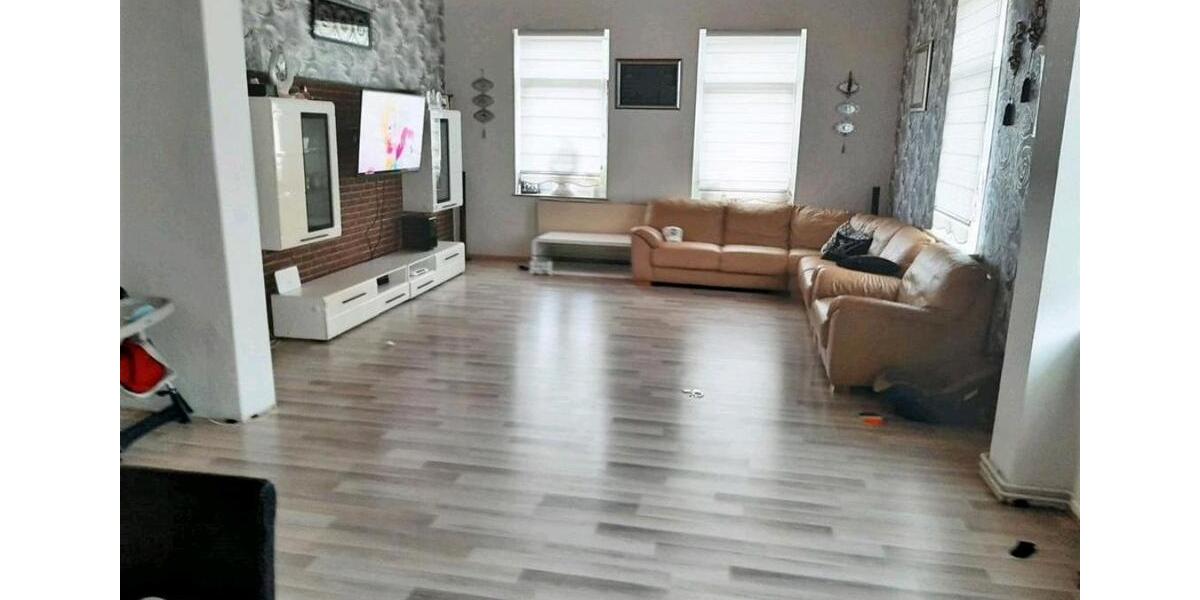 Etagenwohnung Laatzen - 3 Zimmer, 130 m&sup2;, 850&euro; | Angebot:25633482