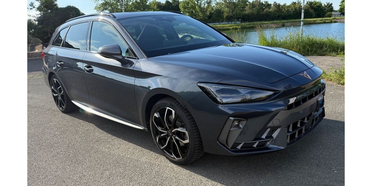 Cupra Leon 16.600 km 28.500 &euro; Fürth 90768