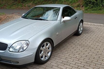 Mercedes SLK 230